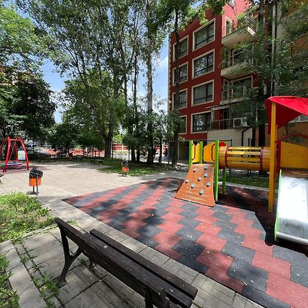 Madrid 2Bdr W Free Parking Near Metro, Serdika Mall Sofia Buitenkant foto